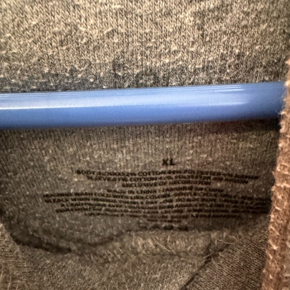 Women’s Kansas state pullover - Picture 2 of 2